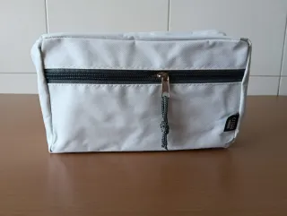 Lote pack reventa 8 neceseres blancos