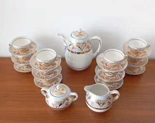 JUEGO DE CAFE ANTIGUO DE PORCELANA