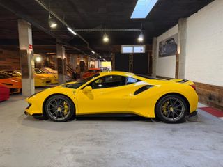 Ferrari 488 Pista - 114 Km!