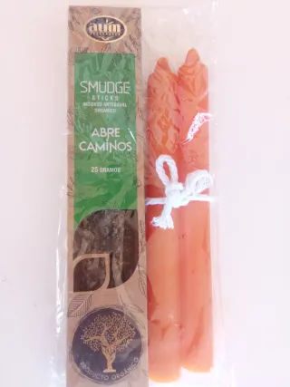 Candele di miele, incenso per aprire strade