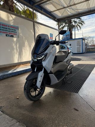 Yamaha NMAX Tech MAX 2025