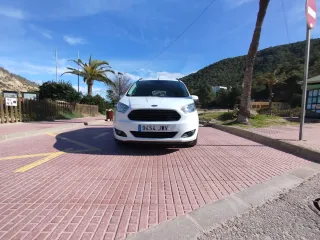 Ford Tourneo Courier 2018