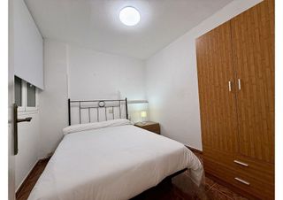 Piso en alquiler en Santa Catalina - Canteras en Palmas de Gran Canaria(Las)