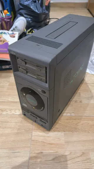 Fujitsu FM Towns 2H Ordenador Gris