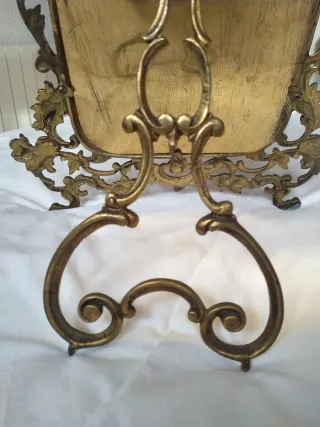 Marco de bronce antiguo estilo vintage