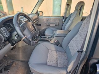 Land Rover Discovery 2003