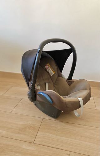 Bebeconfort Elea Silla de Paseo + Capazo + grupo 0