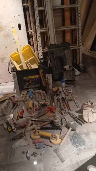 Caja de herramientas de albañilería