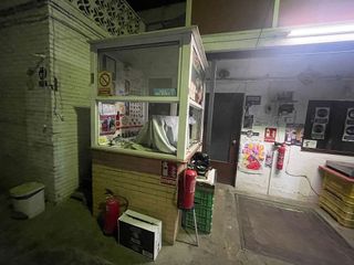 Nave industrial en venta en Coria del Río