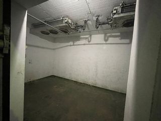 Nave industrial en venta en Coria del Río