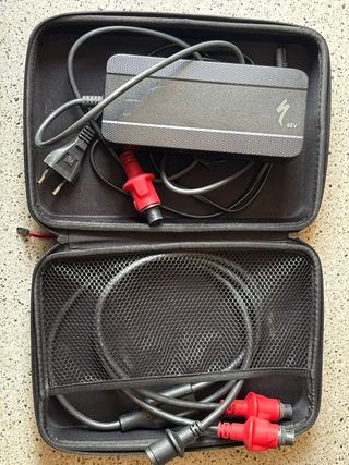 Cargador Specialized SL + Adaptador x2