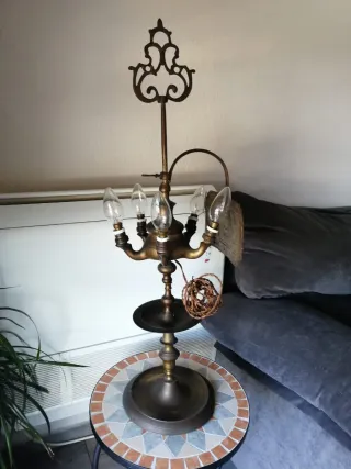 Velón de aceite antiguo de artesanía de Córdoba