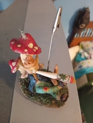 Figura Gnomo Rastafari con Seta