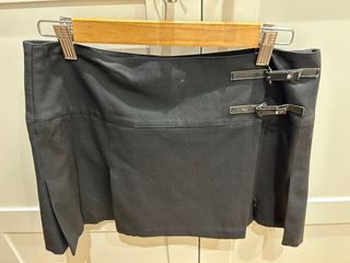 Minifalda Sisley tablas negra. Talla M