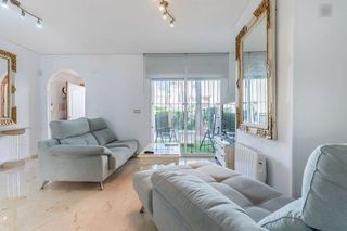 Casa adosada en venta en Elviria en Marbella