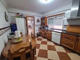 Chalet en venta en Viaplana en Huelva