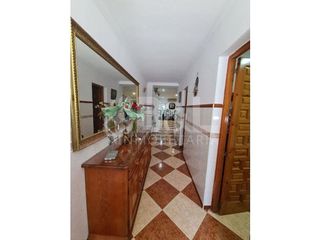 Chalet en venta en Viaplana en Huelva
