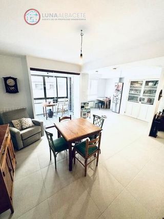 Piso en venta en Villacerrada - Centro en Albacete