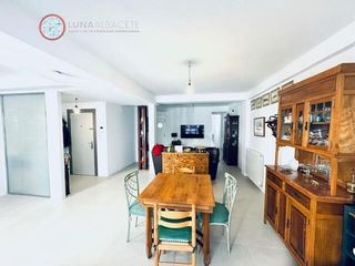 Piso en venta en Villacerrada - Centro en Albacete