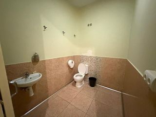 Local comercial en venta en Zaramaga en Vitoria-Gasteiz