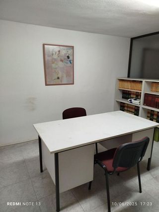 Local comercial en venta en Piscinas en Villarreal