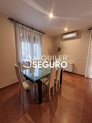 Chalet en alquiler en Fresnos en Torrejón de Ardoz