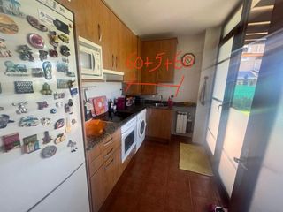 Cocina completa madera y electrodomésticos