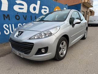 Peugeot 207 2010