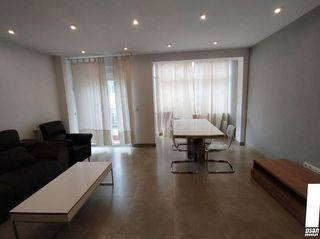 Piso en venta en Villacerrada - Centro en Albacete