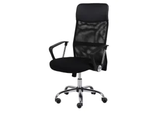 Silla de oficina negra, sin sacar de la caja.