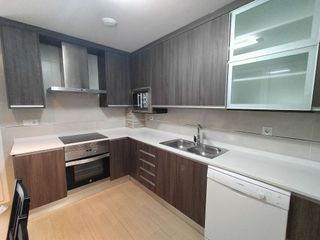 Piso en alquiler en Hermanos Falcó - Sepulcro Bolera en Albacete