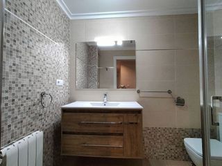 Piso en alquiler en Hermanos Falcó - Sepulcro Bolera en Albacete