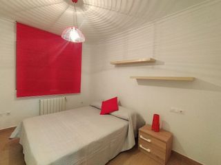 Piso en alquiler en Hermanos Falcó - Sepulcro Bolera en Albacete