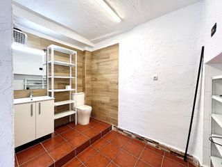 Edificio en venta en Arroyo de la Miel en Benalmádena