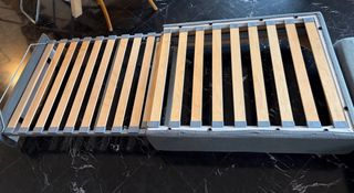 Reposapiés Cama Ikea Gris