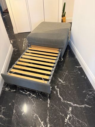 Reposapiés Cama Ikea Gris