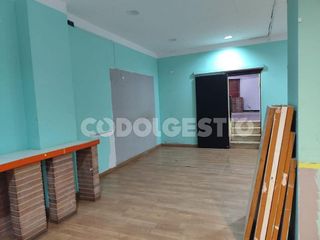 Local comercial en alquiler en Torelló