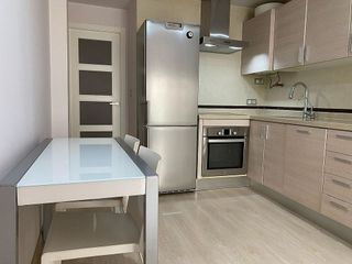 Piso en alquiler en Centro en Elche