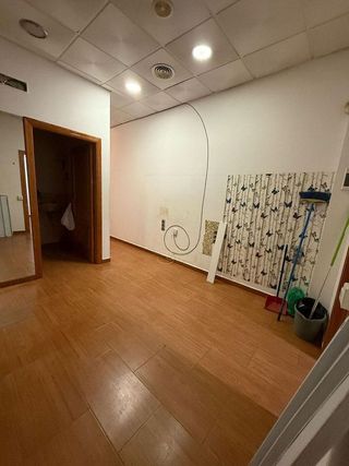 Local comercial en venta en Zona Hispanidad-Vivar Téllez en Vélez-Málaga