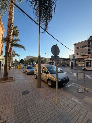 Local comercial en venta en Zona Hispanidad-Vivar Téllez en Vélez-Málaga