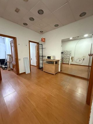 Local comercial en venta en Zona Hispanidad-Vivar Téllez en Vélez-Málaga