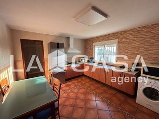 Chalet en venta en Montequinto en Dos Hermanas