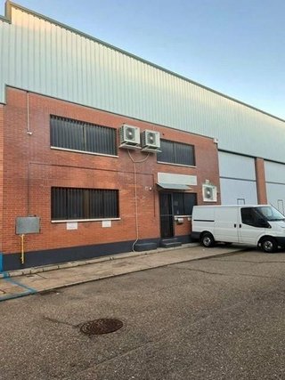 Nave industrial en venta en Arcas Reales - Pinar del Jalón en Valladolid