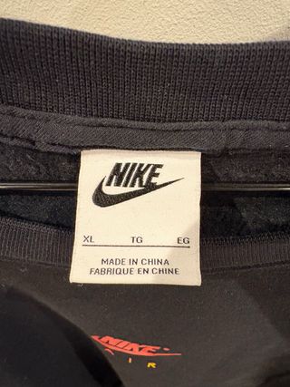 Sudadera Nike Air Negra cropped - talla XL