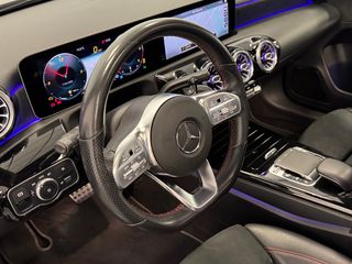 Mercedes-Benz Clase A 200D AMG