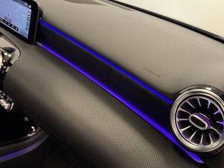 Mercedes-Benz Clase A 200D AMG