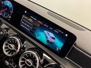 Mercedes-Benz Clase A 200D AMG