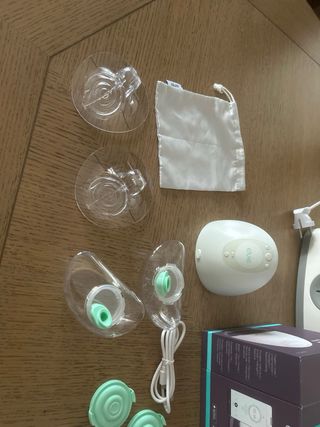 Sacaleches Elvie Pump + Esterilizador Chicco