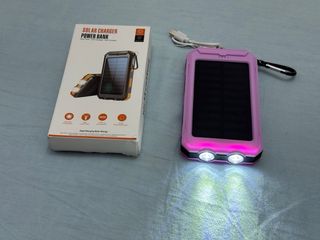 Cargador Solar Power Bank LED Linterna