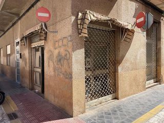 Local comercial en venta en Sedaví